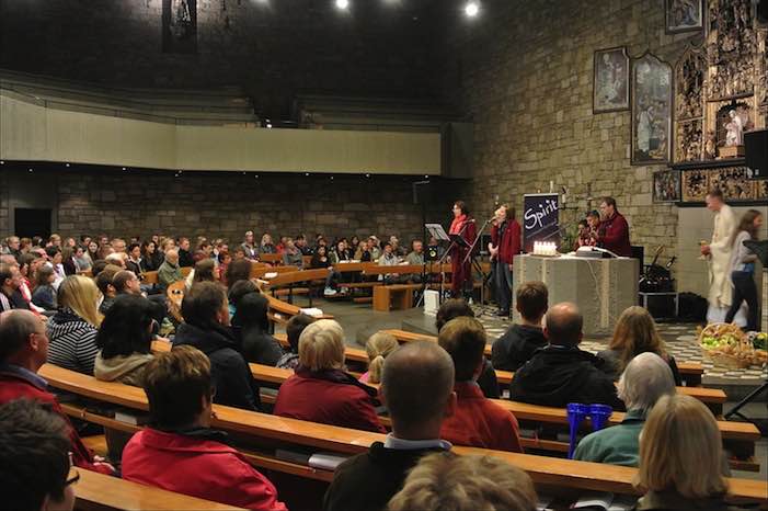 Gottesdienst - Eifel - Kirchenmusik - Kirche